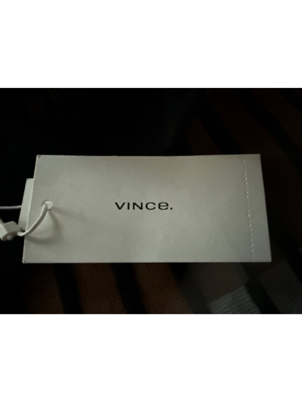 Vince Women’s Color block Skirt, Size XXS, brand new with tags. - Picture 2 of 3